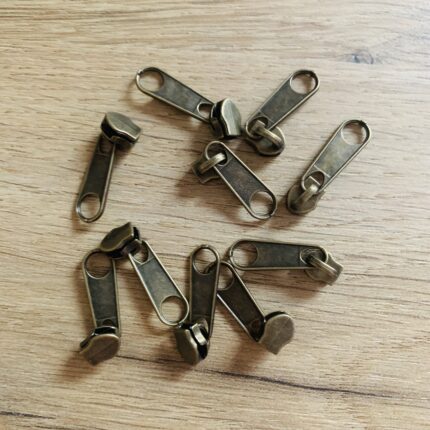 Zipper Schieber 3mm altmessing 1144