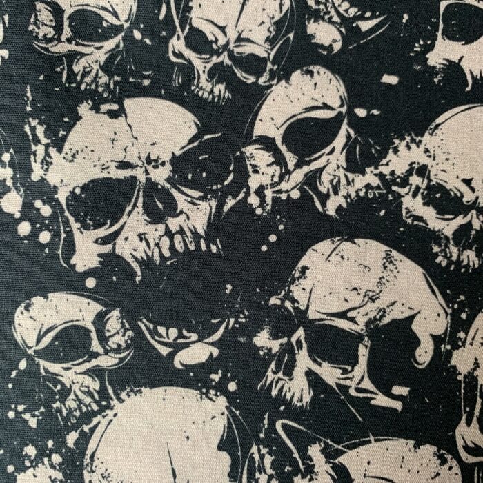 Baumwollstoff Kim Swafing Totenkopf
