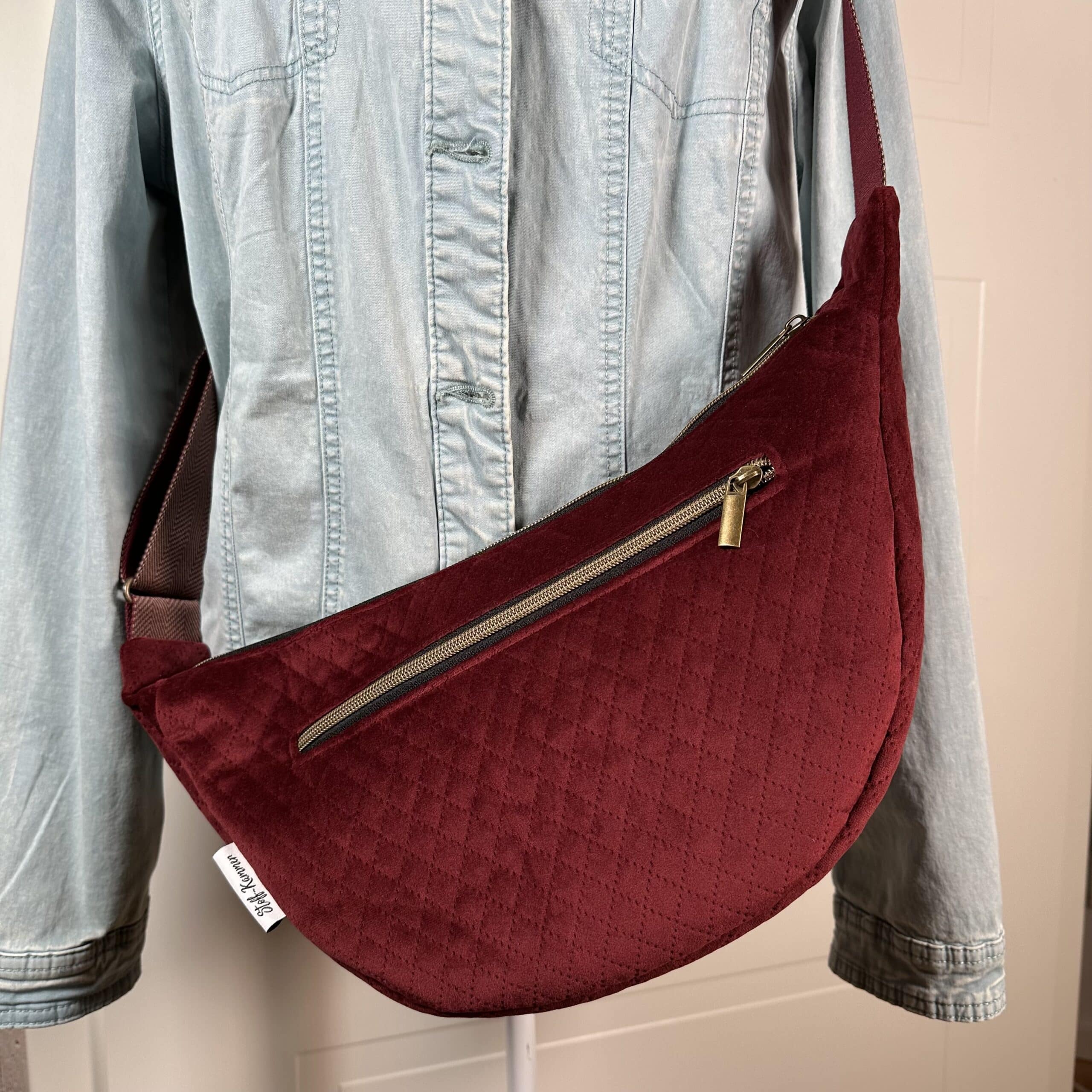 Moon Bag Luna Schultertasche CreaResa Moon Bag Luna Schultertasche CreaResa